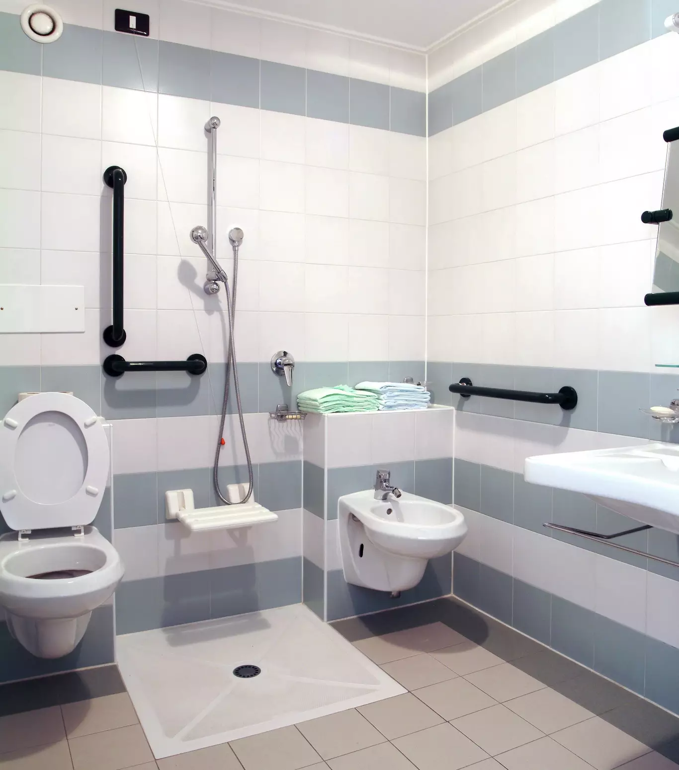Installation et rénovation de salle de bain près de Pontarlier